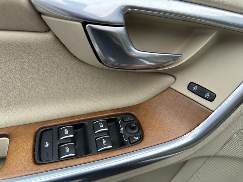 Volvo S60 T5 Drive-E Inscription Platinum FWD 2016