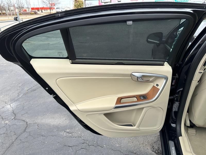 Volvo S60 T5 Drive-E Inscription Platinum FWD 2016