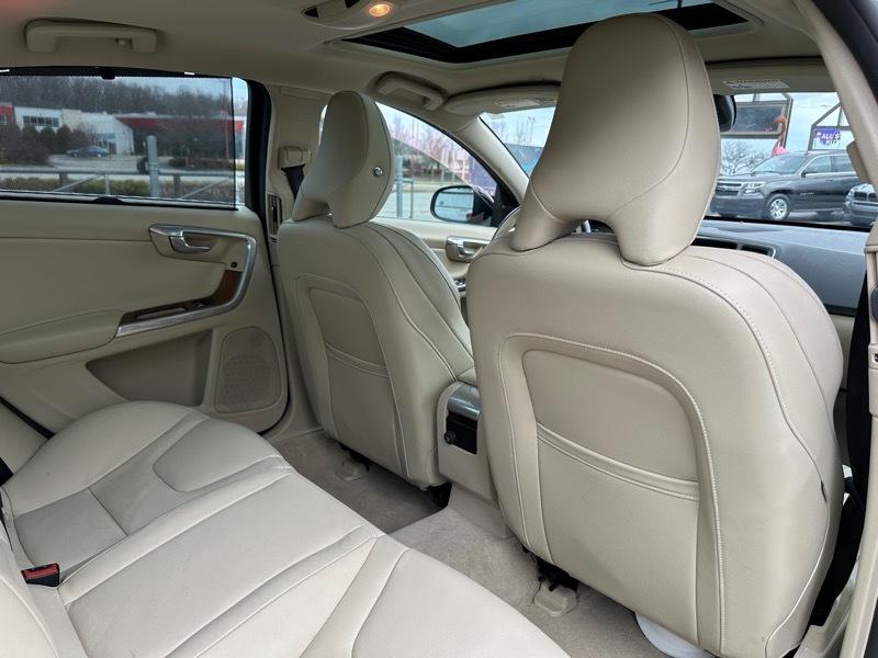 Volvo S60 T5 Drive-E Inscription Platinum FWD 2016