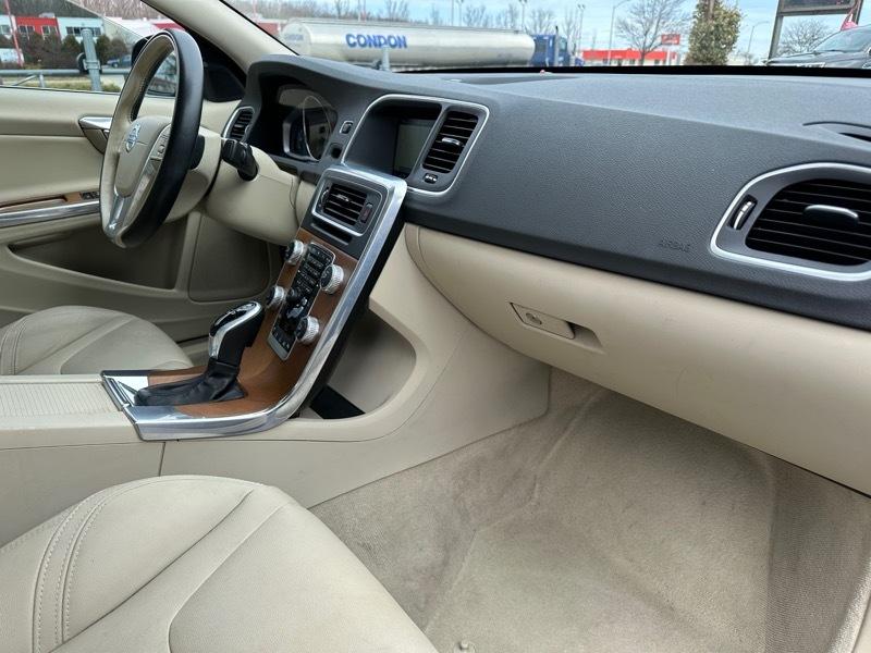 Volvo S60 T5 Drive-E Inscription Platinum FWD 2016