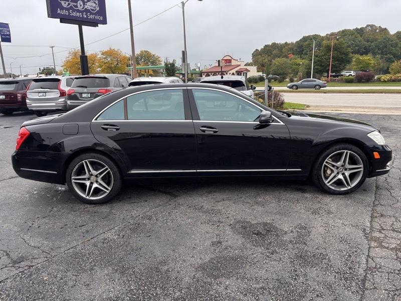 Mercedes-Benz S-Class S550 4-MATIC 2010