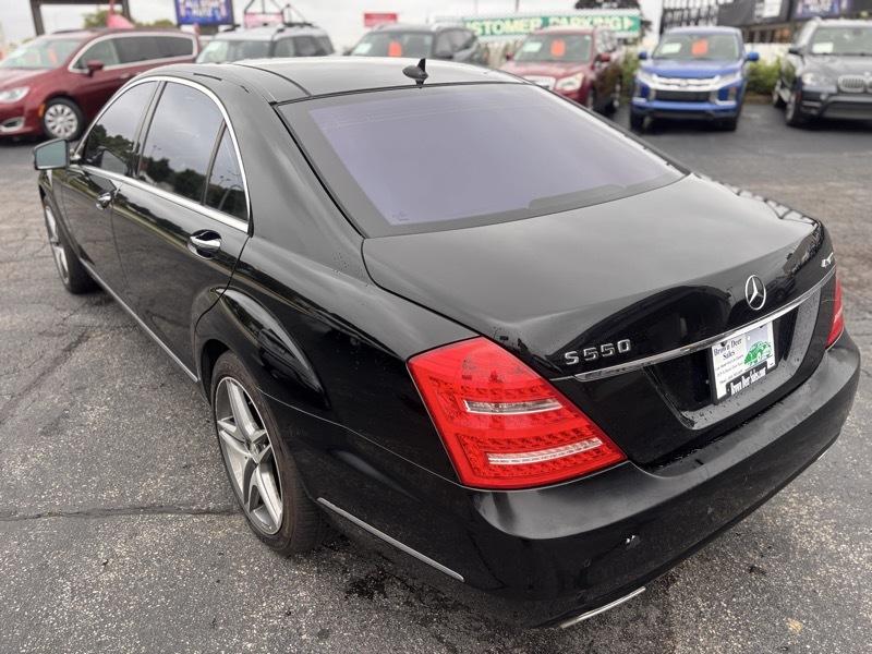 Mercedes-Benz S-Class S550 4-MATIC 2010