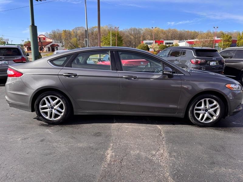 Ford Fusion SE 2014