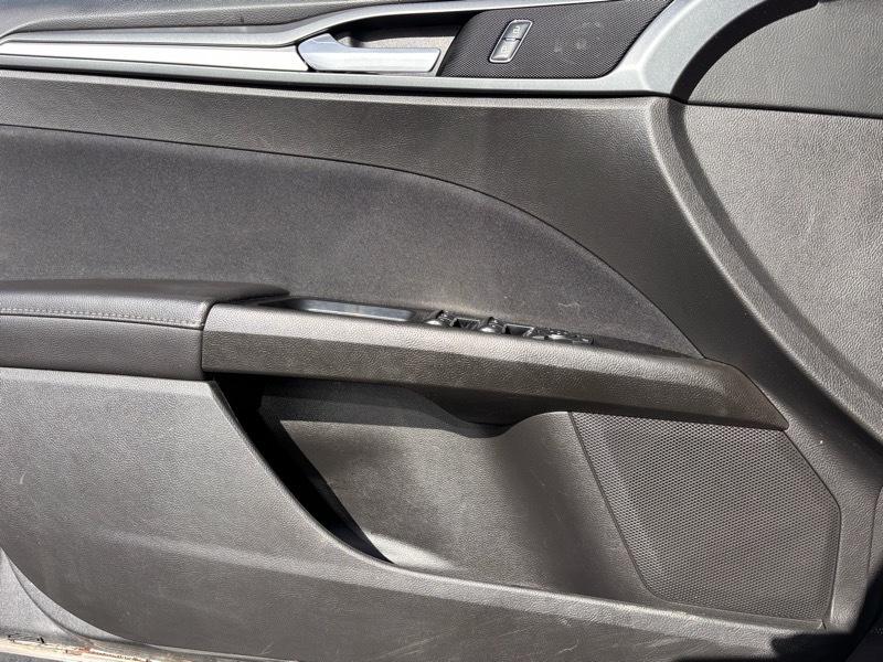 Ford Fusion SE 2014