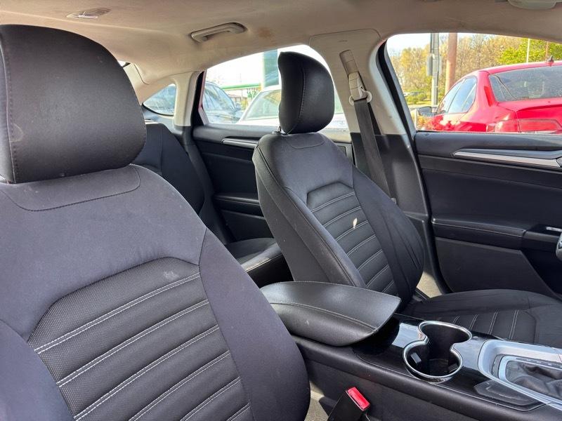 Ford Fusion SE 2014