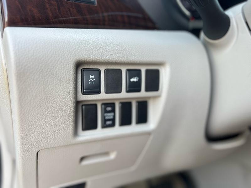 Nissan Quest 3.5 SL 2011