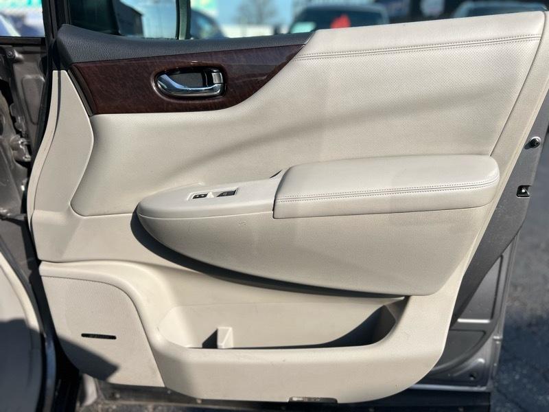 Nissan Quest 3.5 SL 2011