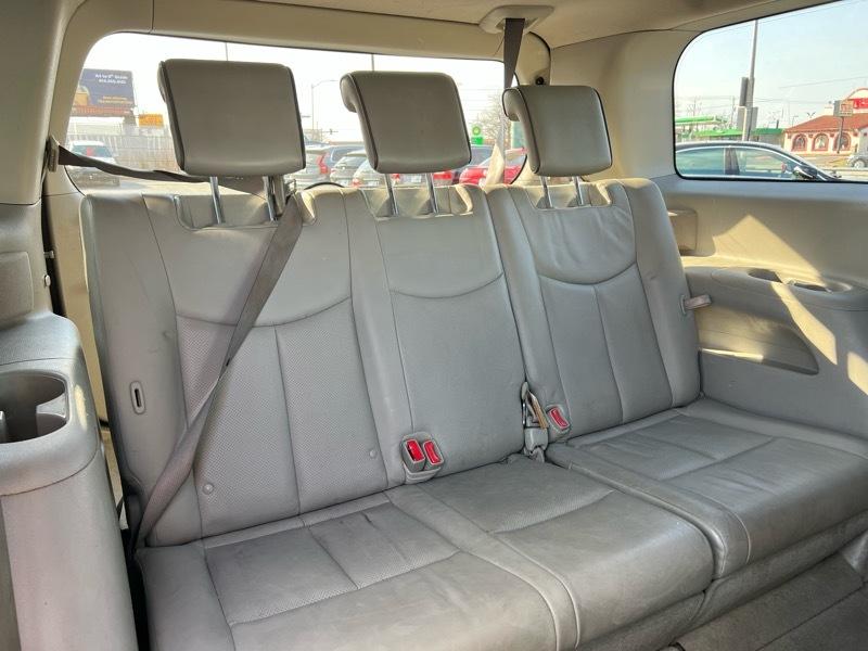 Nissan Quest 3.5 SL 2011