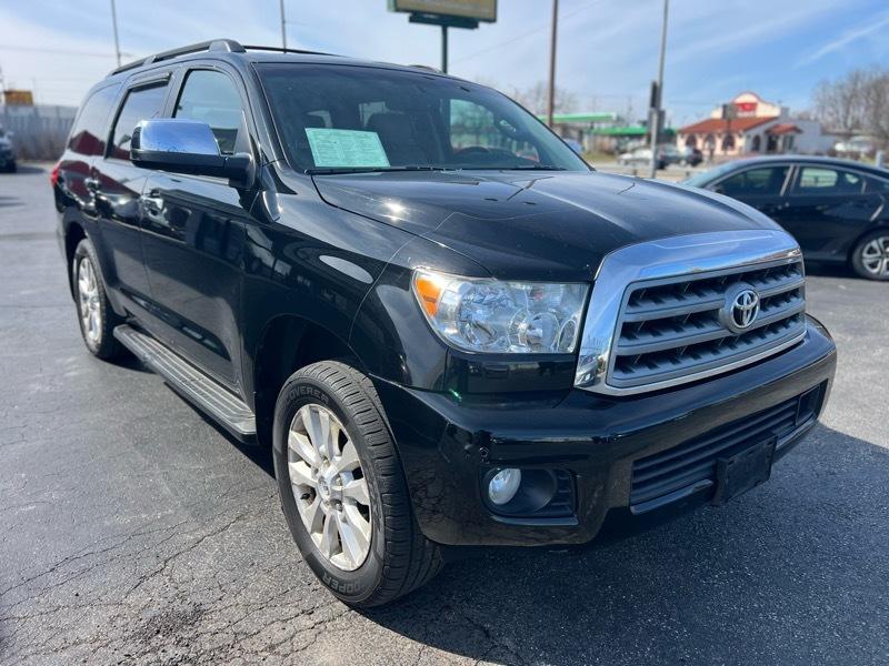 Toyota Sequoia Platinum 4WD FFV 2011