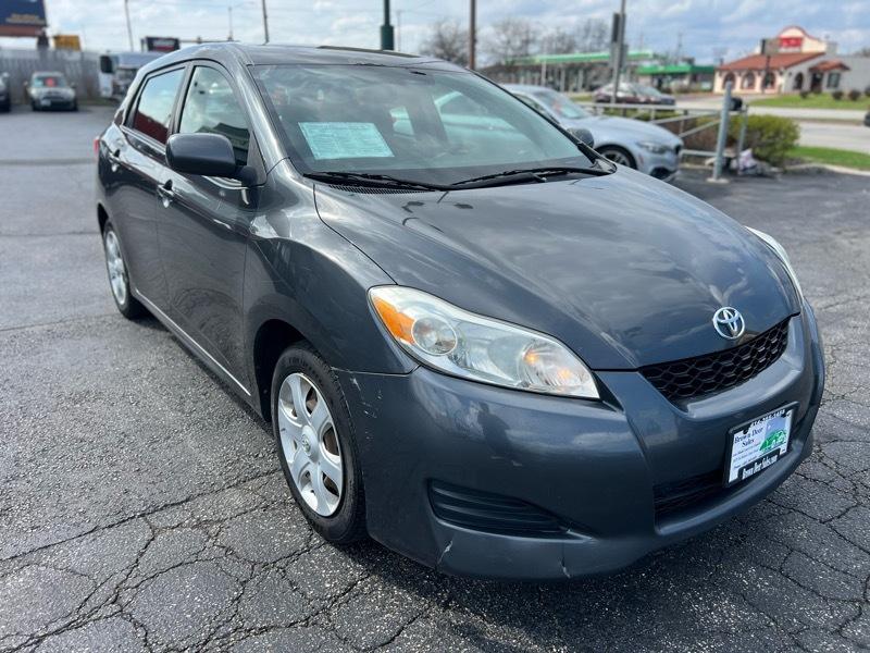 Toyota Matrix Base 4-Speed AT 2009