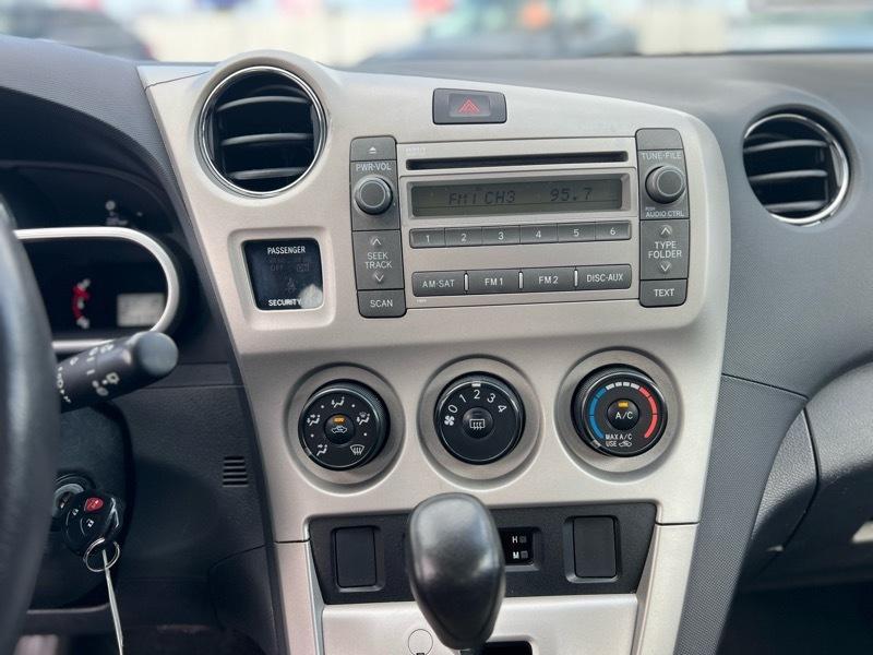 Toyota Matrix Base 4-Speed AT 2009