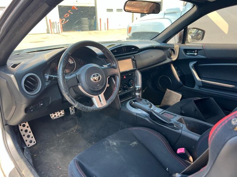 Scion FR-S 6AT 2014