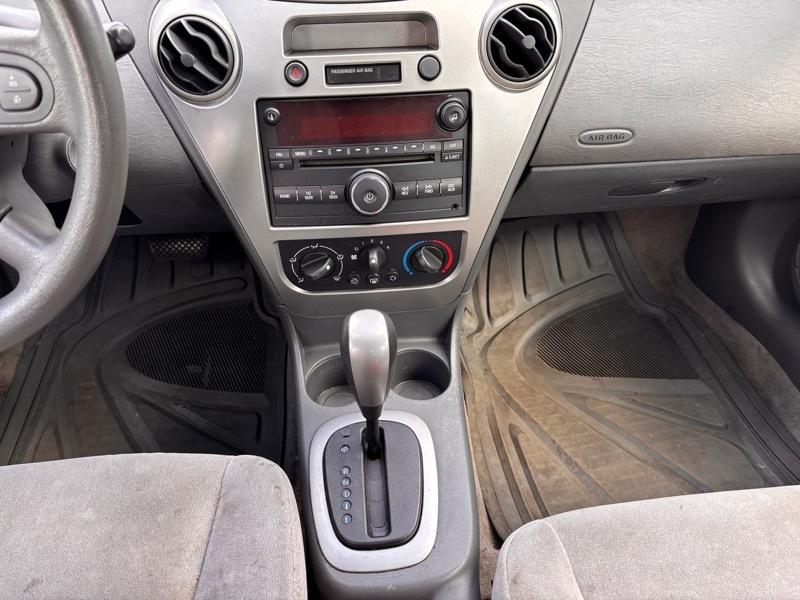 Saturn ION 3 Sedan Automatic 2007