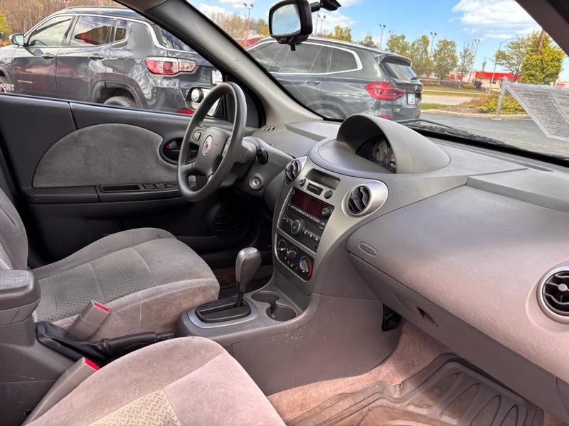 Saturn ION 3 Sedan Automatic 2007