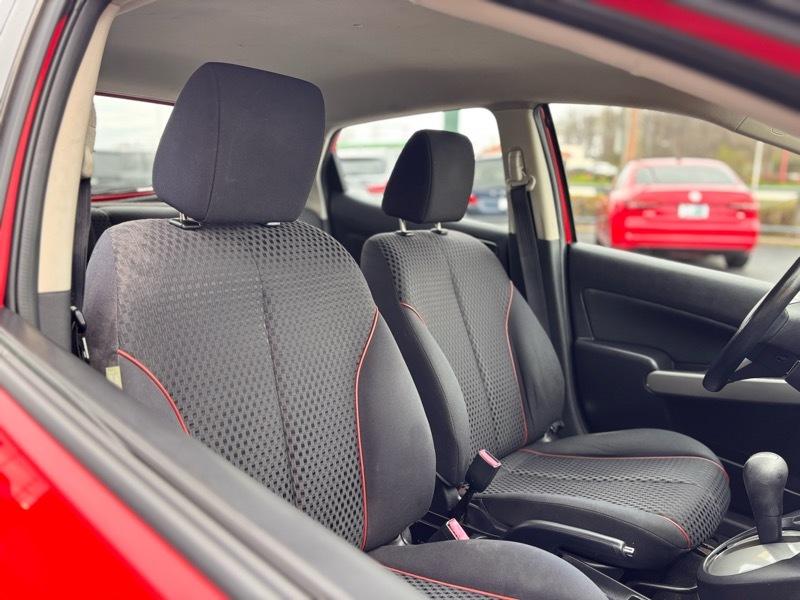 Mazda MAZDA2 Sport 2011