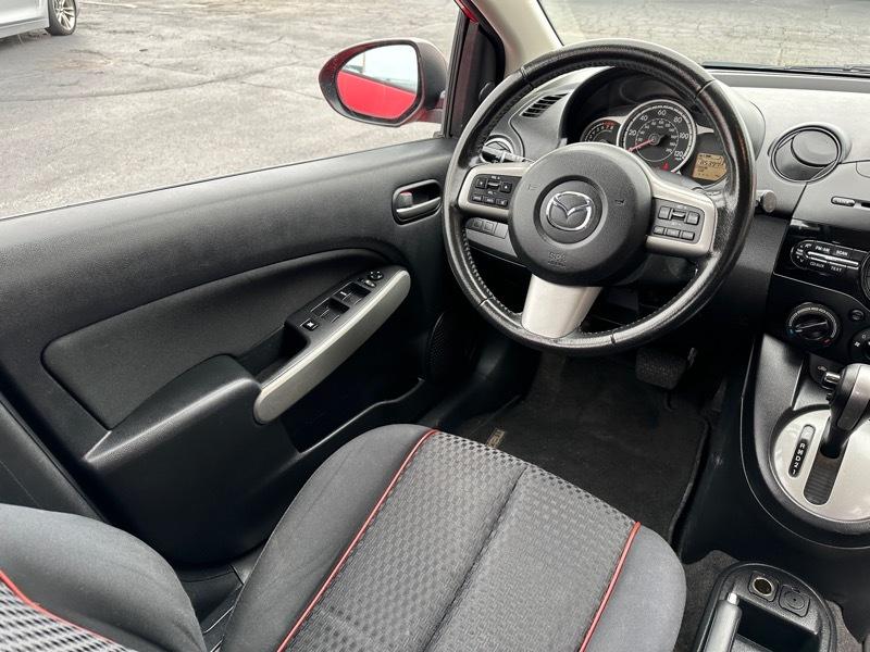 Mazda MAZDA2 Sport 2011