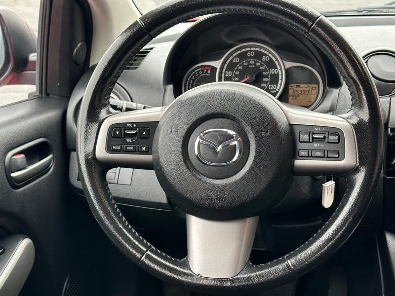 Mazda MAZDA2 Sport 2011