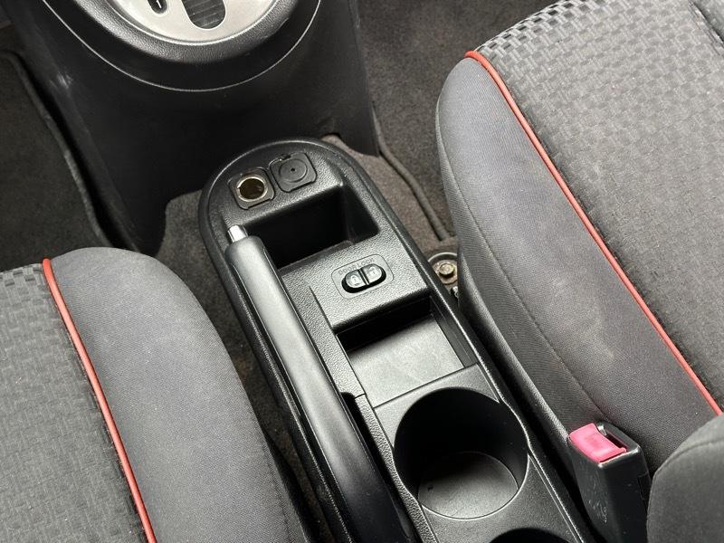 Mazda MAZDA2 Sport 2011