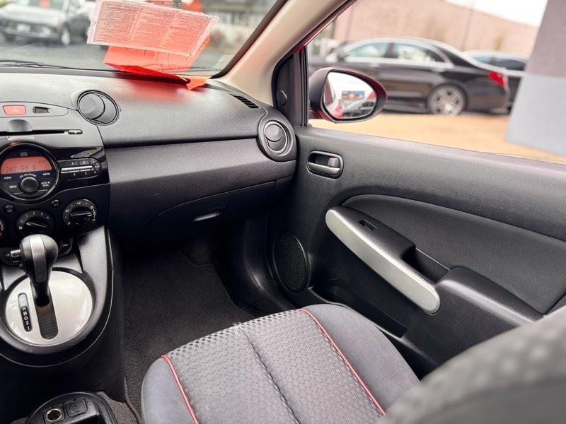 Mazda MAZDA2 Sport 2011