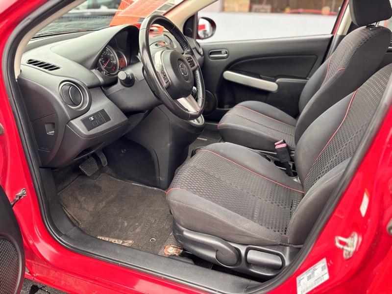 Mazda MAZDA2 Sport 2011