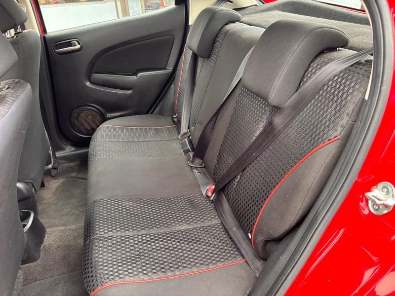 Mazda MAZDA2 Sport 2011