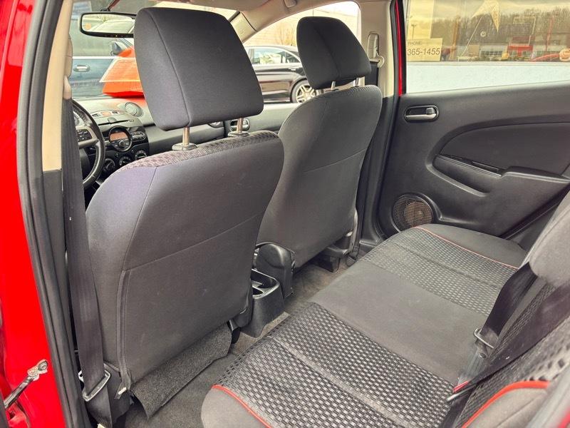 Mazda MAZDA2 Sport 2011