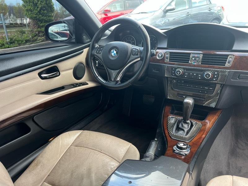 BMW 3-Series 335i Convertible 2011