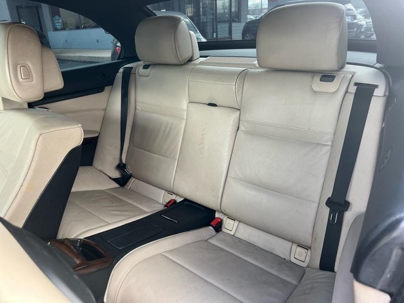 BMW 3-Series 335i Convertible 2011