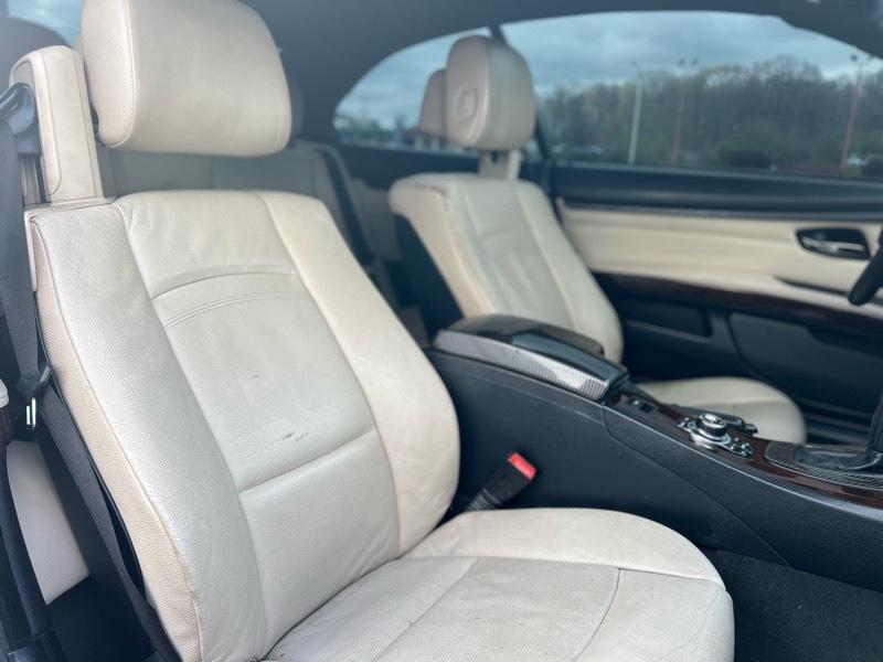 BMW 3-Series 335i Convertible 2011
