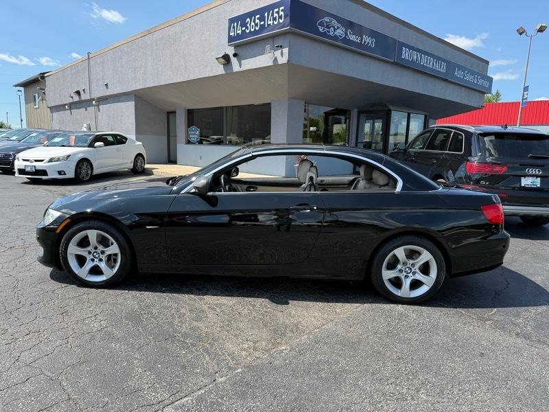 BMW 3-Series 335i Convertible 2011
