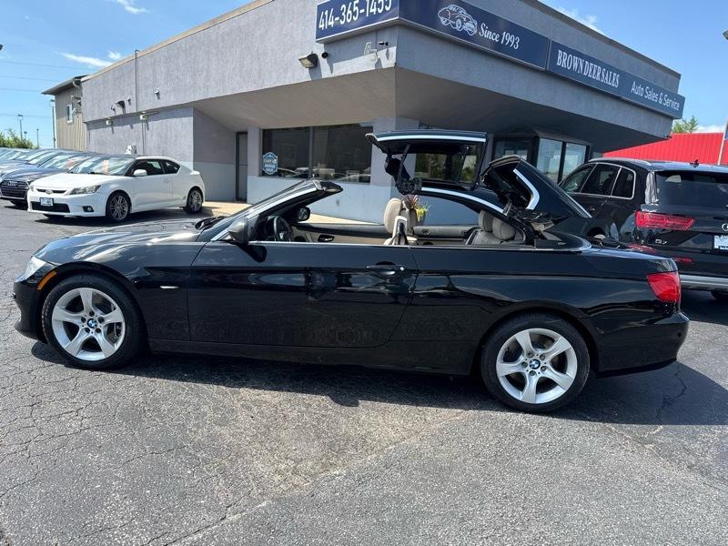 BMW 3-Series 335i Convertible 2011