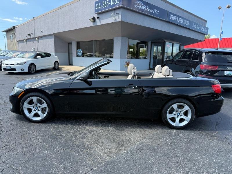 BMW 3-Series 335i Convertible 2011
