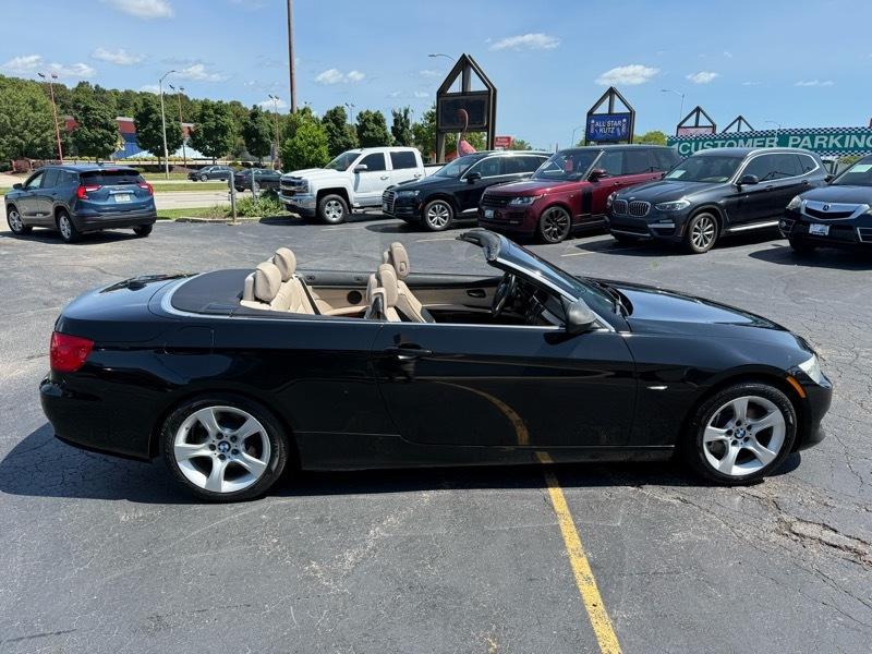 BMW 3-Series 335i Convertible 2011