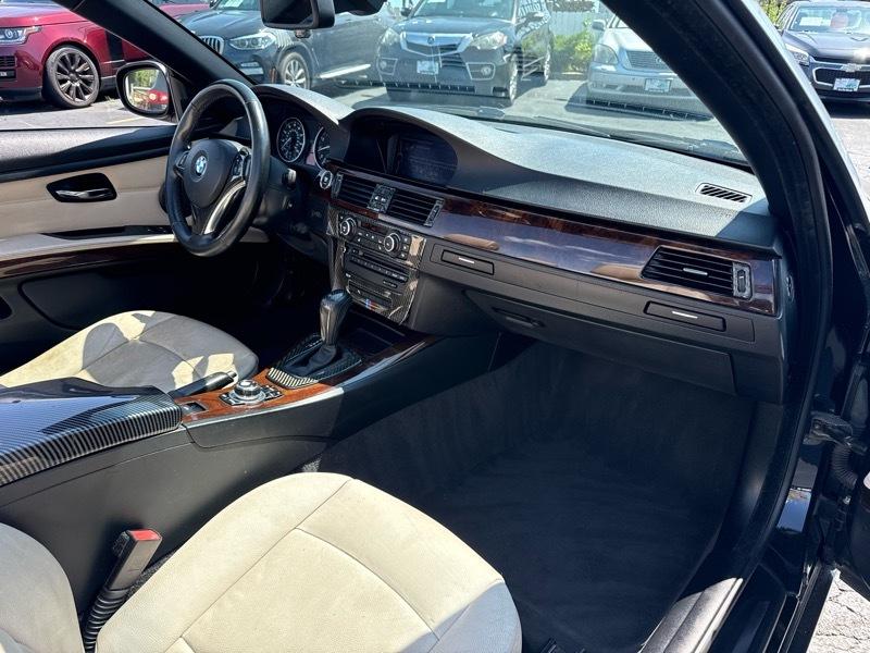 BMW 3-Series 335i Convertible 2011