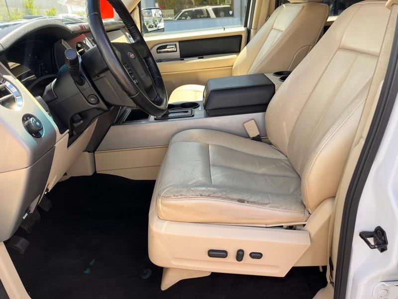 Ford Expedition XLT 2WD 2017