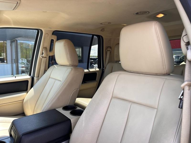 Ford Expedition XLT 2WD 2017