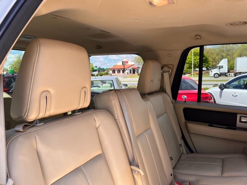 Ford Expedition XLT 2WD 2017