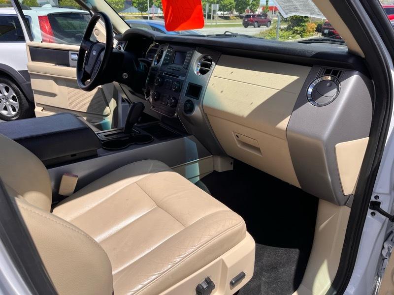Ford Expedition XLT 2WD 2017