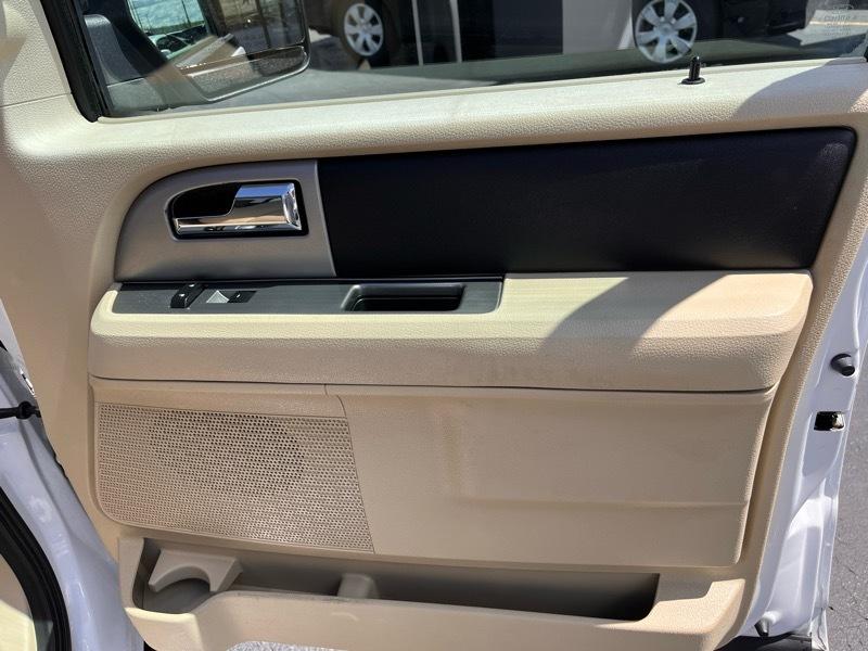 Ford Expedition XLT 2WD 2017