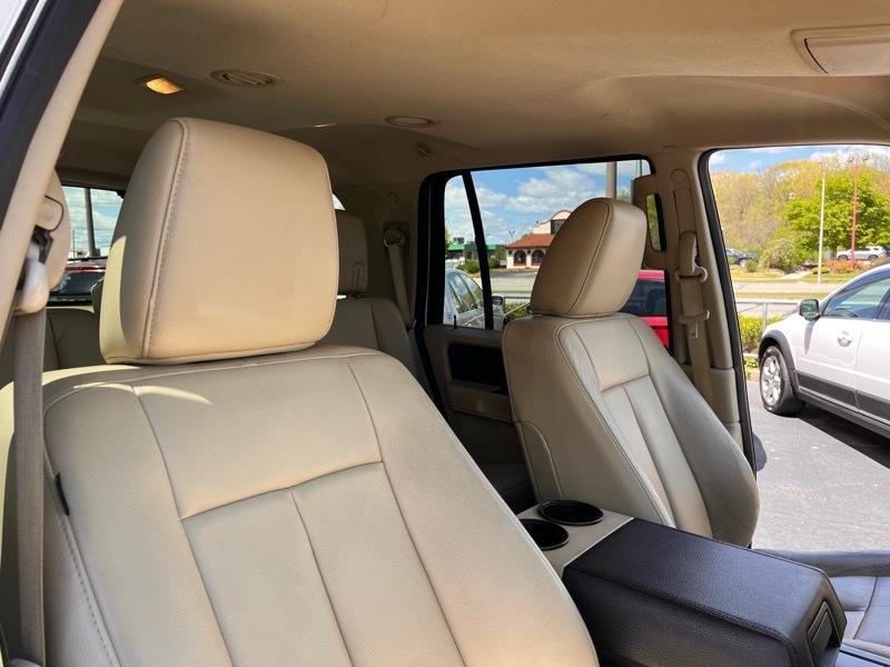 Ford Expedition XLT 2WD 2017