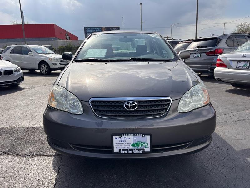 Toyota Corolla LE 2005