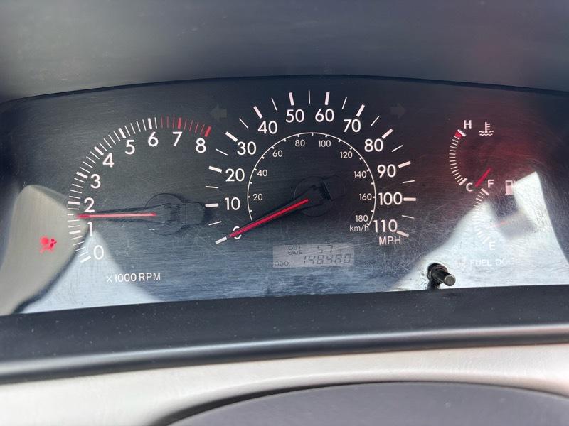 Toyota Corolla LE 2005