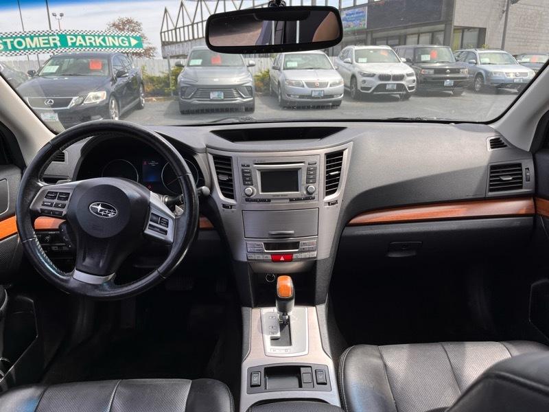 Subaru Outback 2.5i Limited 2014
