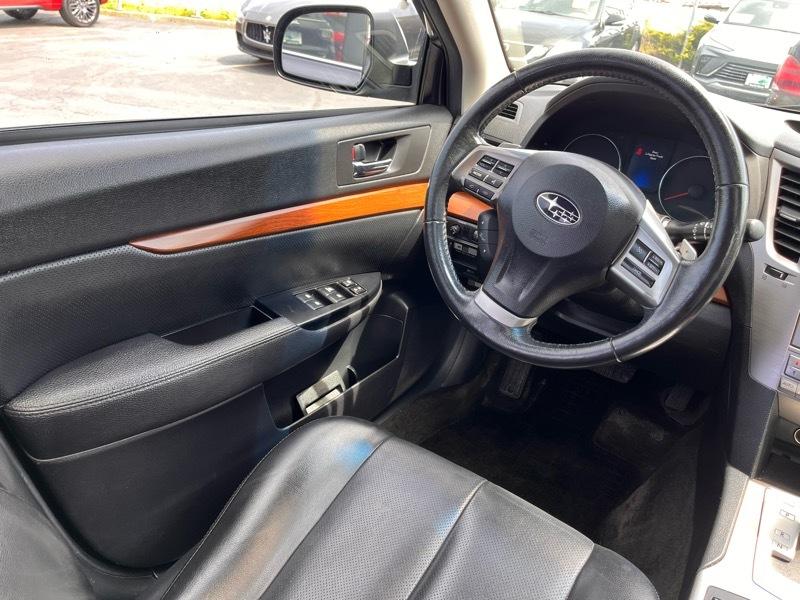 Subaru Outback 2.5i Limited 2014
