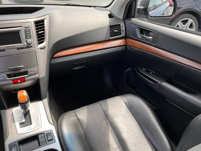 Subaru Outback 2.5i Limited 2014