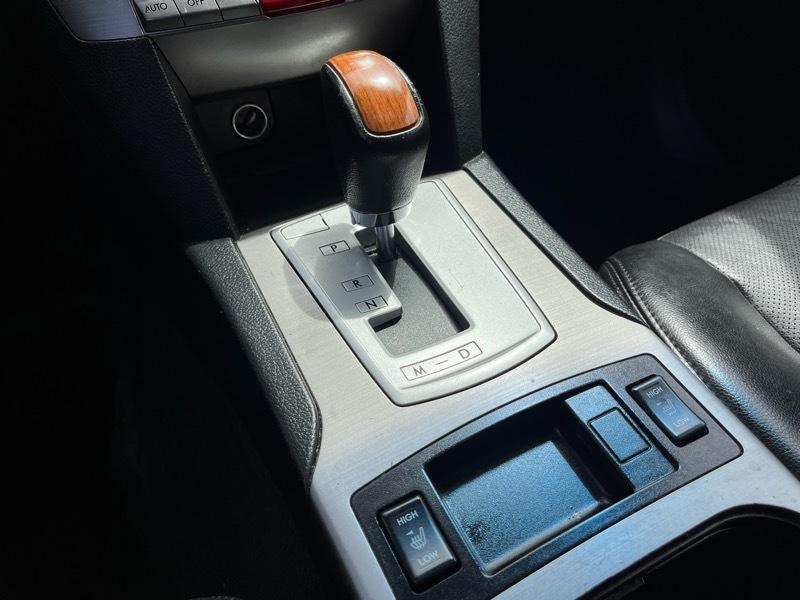 Subaru Outback 2.5i Limited 2014