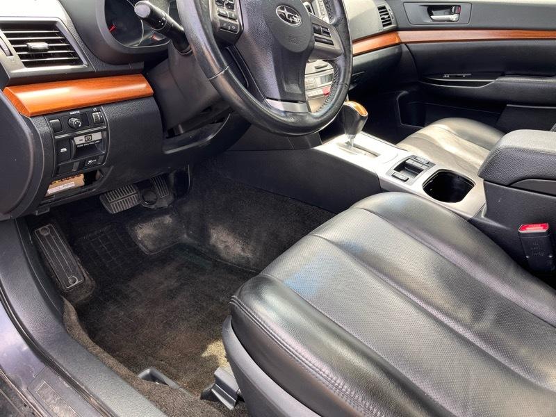 Subaru Outback 2.5i Limited 2014
