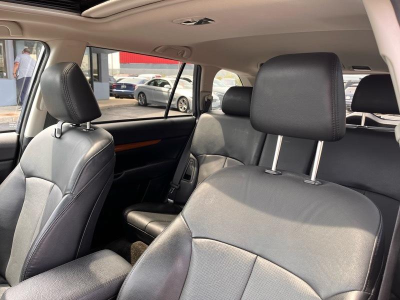 Subaru Outback 2.5i Limited 2014