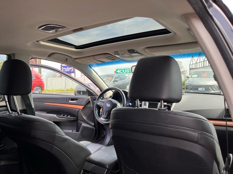 Subaru Outback 2.5i Limited 2014