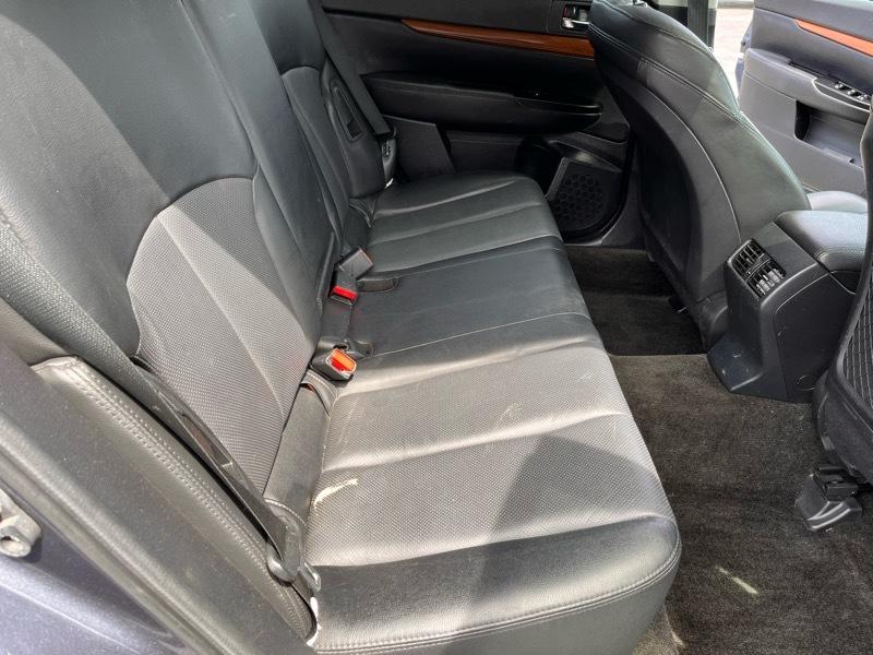Subaru Outback 2.5i Limited 2014